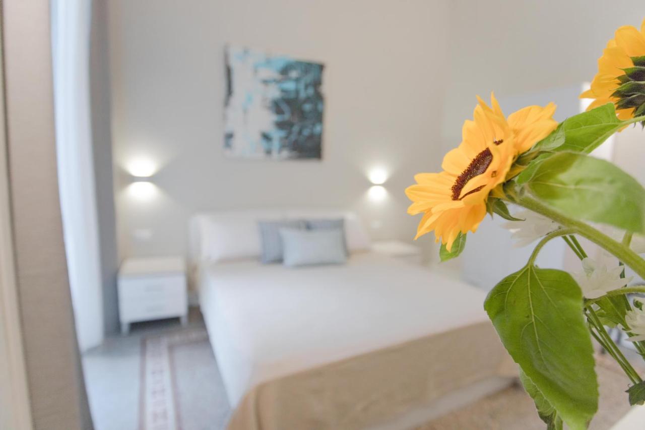 Donna Isa B&B Palermo Exterior foto